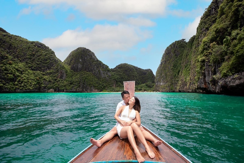 One Day Phi Phi Ley + Phi Phi Don Route One Day Package